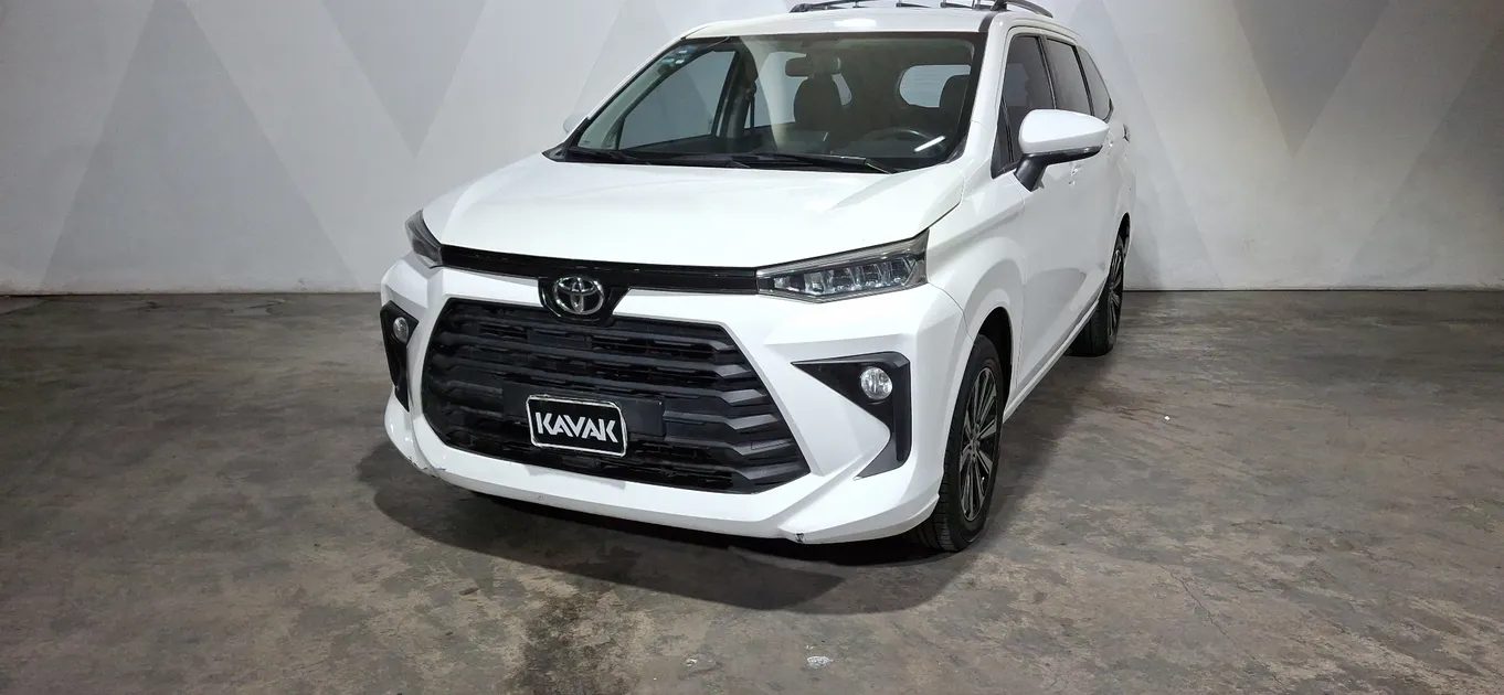 Toyota Avanza 1.5 XLE CVT Minivan 2023