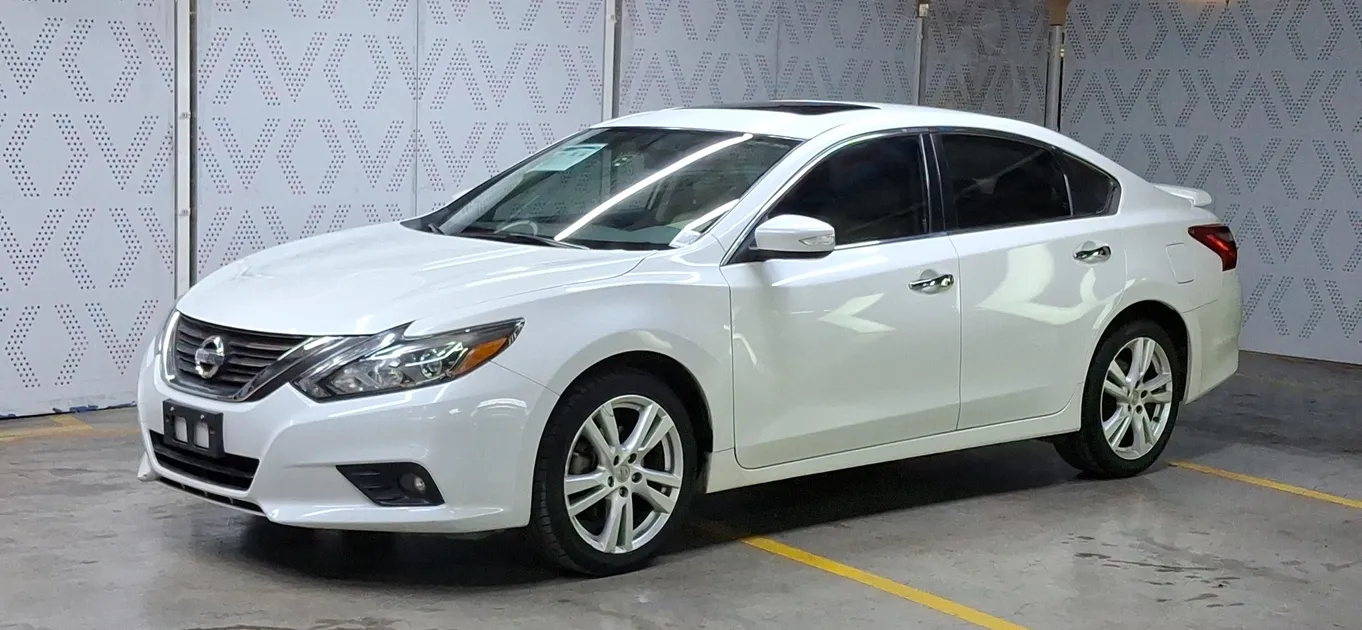 Nissan Altima 3.5 EXCLUSIVE CVT Sedan 2017